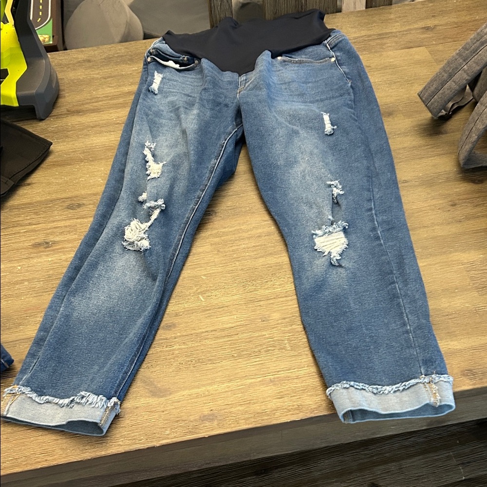 Stylish Distressed Blue Cropped Maternity Jeans - Size Large